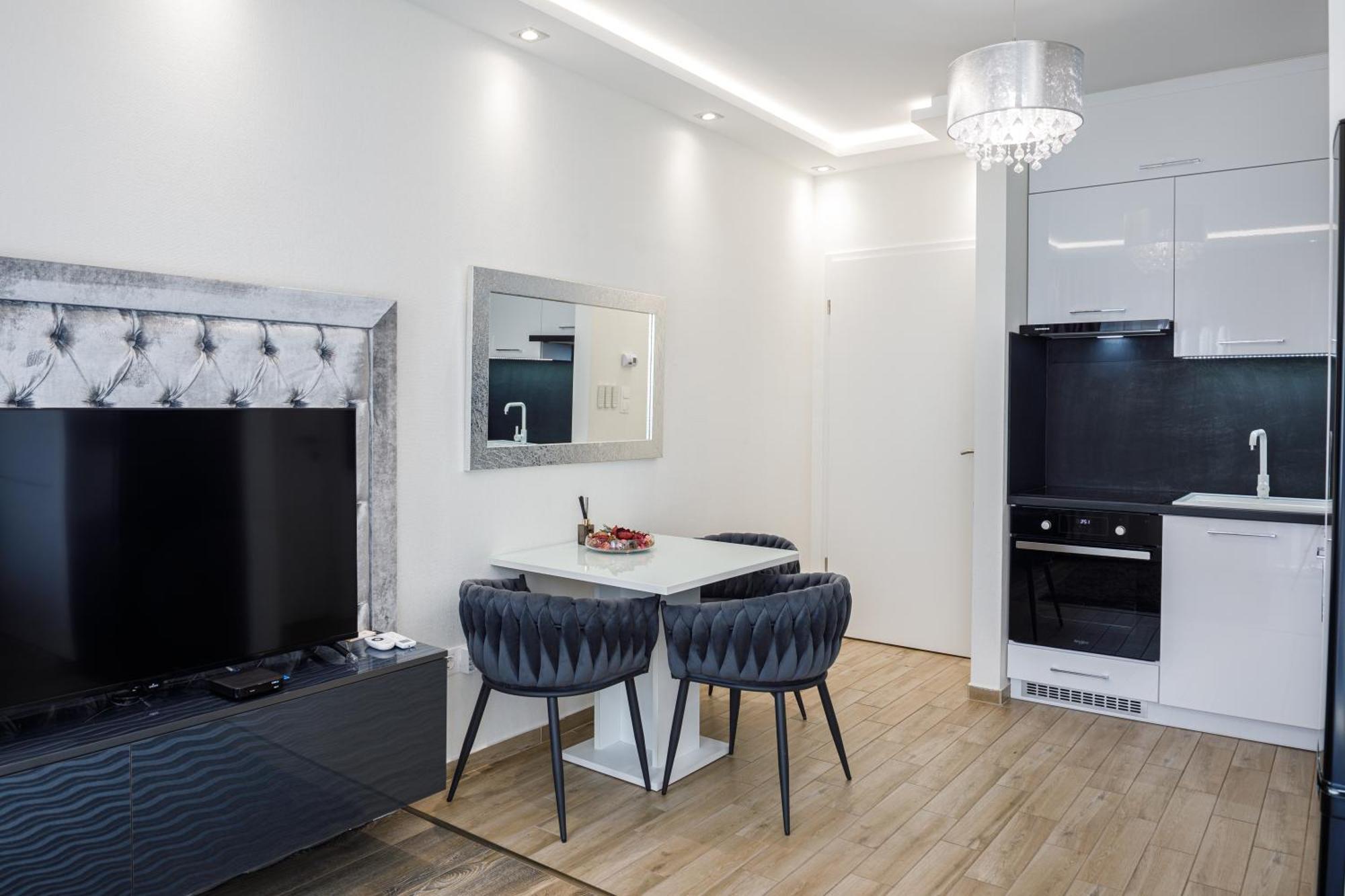 Rebany 2 Apartment *